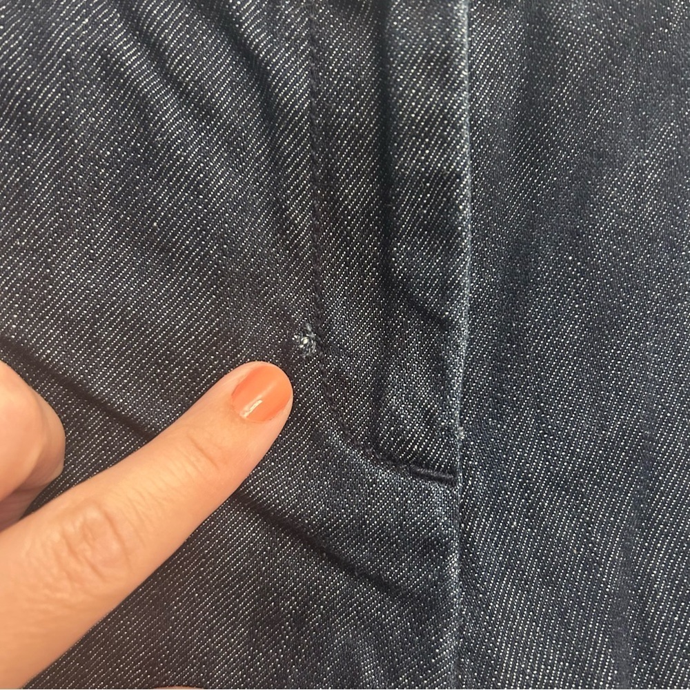 LOFT Riviera Short Blue Denim Size 2 - Picture 3 of 11